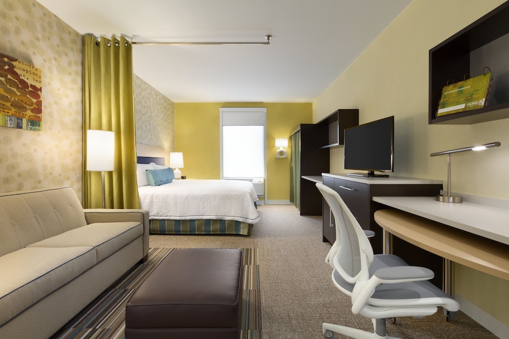 Studio Suite, 1 King Bed photo 2
