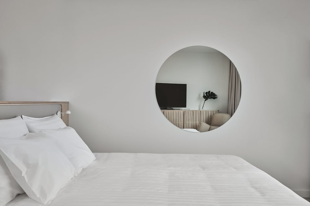 Superior Room, 1 King Bed (x) - Photo 6