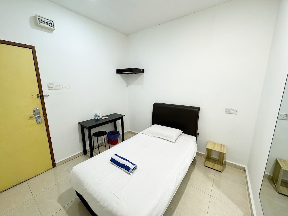 Standard Single Room photo 2