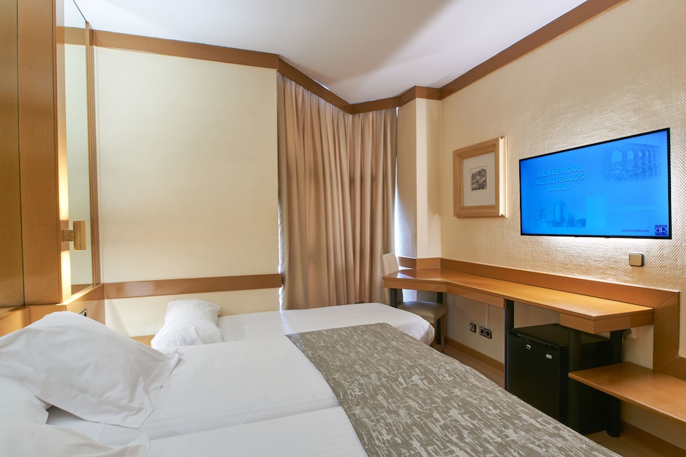 Habitación Doble Estándar (2 Adultos + 1 Niño)