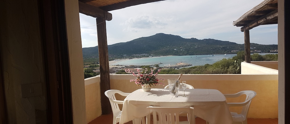 Apartment, 2 Bedrooms, Terrace, Sea View photo 1