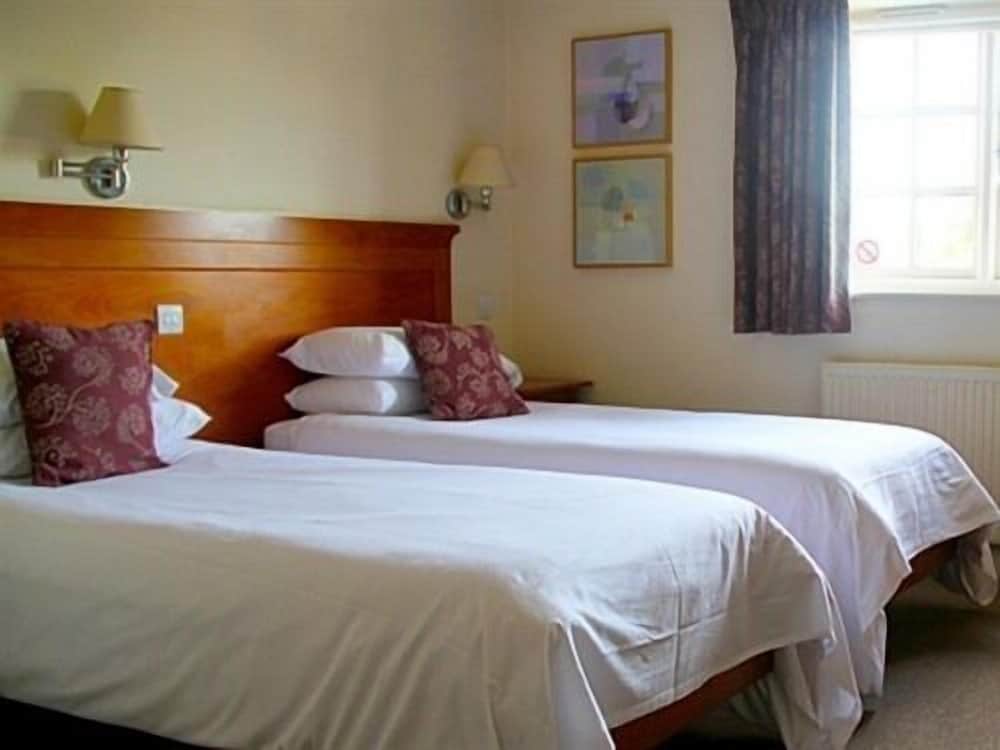 Twin Room, Ensuite - Photo 1