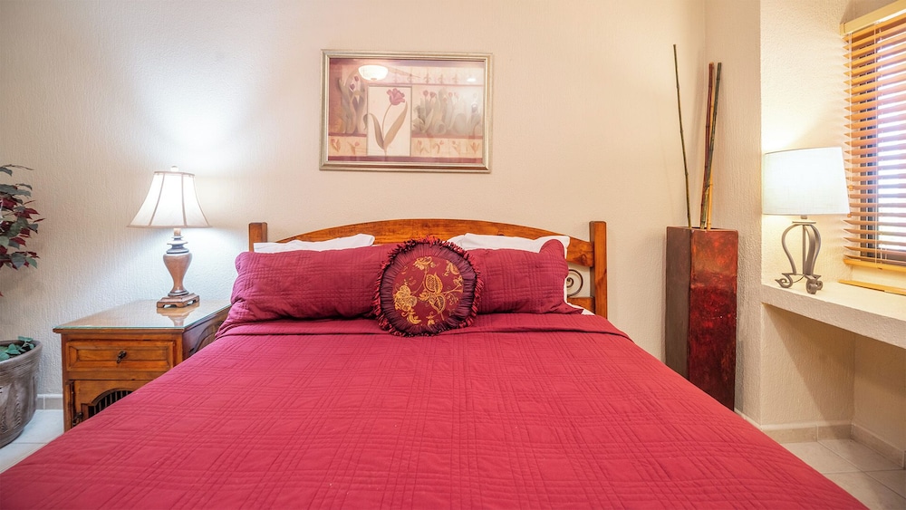 Condo, 1 King Bed with Sofa bed, Balcony, Ocean View (412)