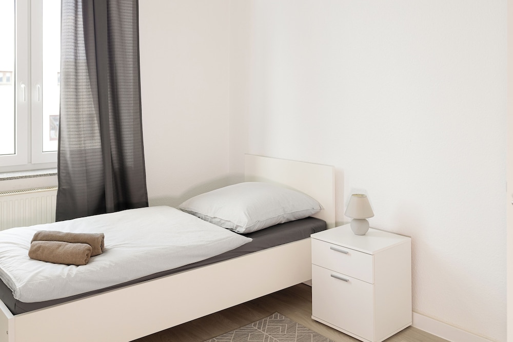 Basic Single Room photo 1