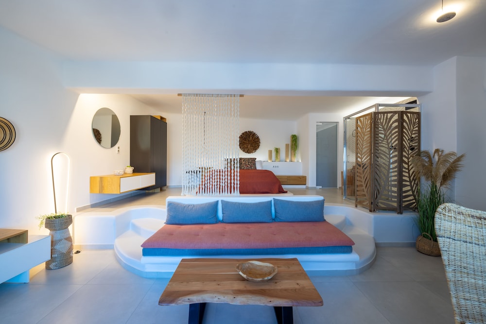 Premium Studio Suite photo 1