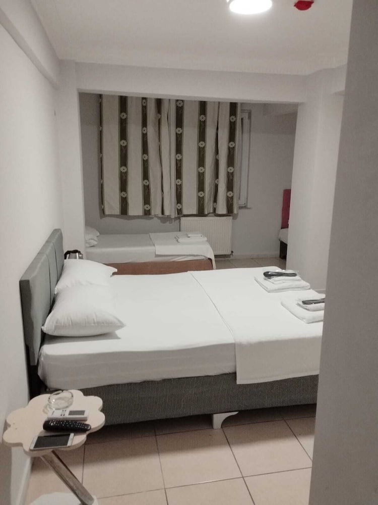Deluxe Room, 1 Bedroom, City View photo 3