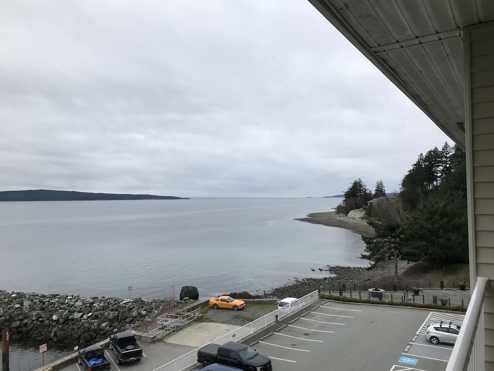 Superior Quadruple Room, 2 Queen Beds, Patio, Ocean View