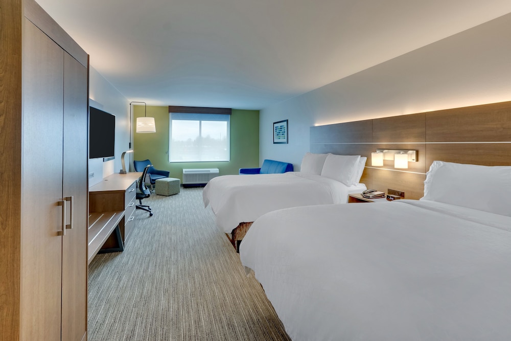 Suite, 1 Bedroom - Photo 2