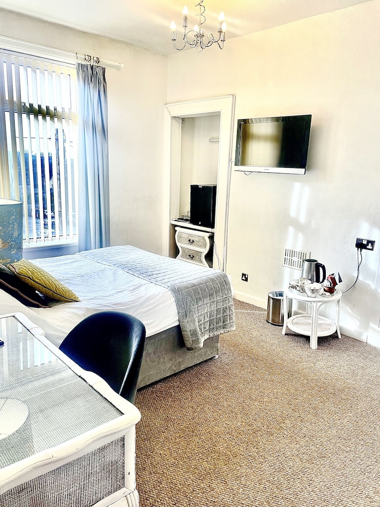 Double Room, Ensuite photo 2