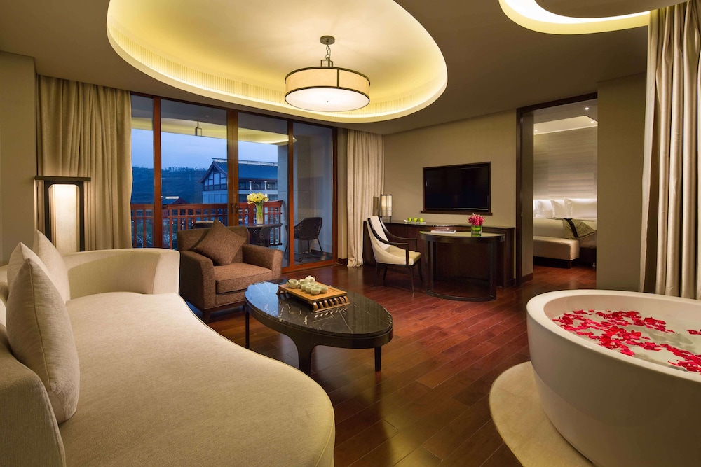 Royal Suite