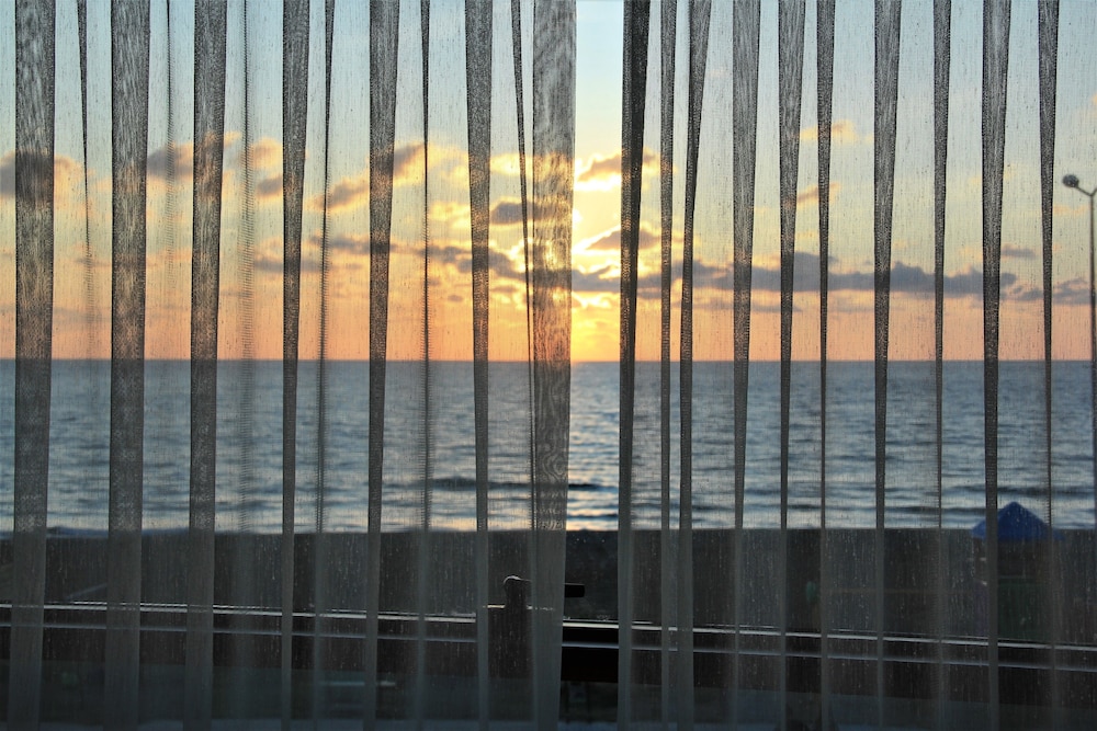 Deluxe Suite, Sea View photo 3