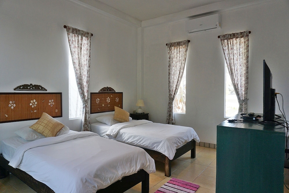 Premium Room - Photo 7