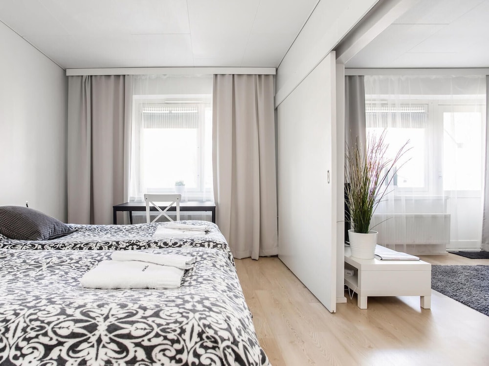 City Apartment, 1 Bedroom, Balcony, City View photo 1