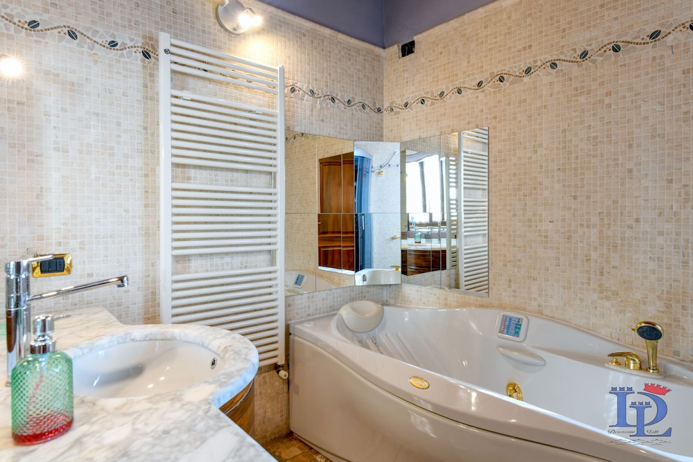 Exclusive Villa, Private Pool photo 2