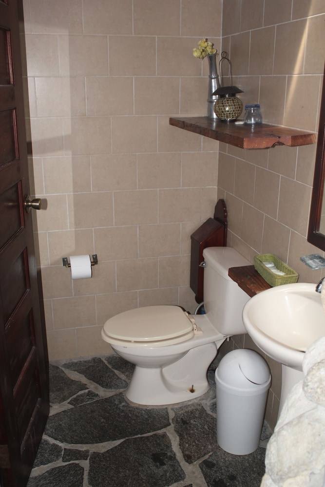 Basic Room, 1 Double Bed photo 1