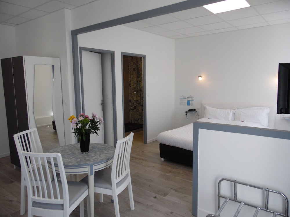 Family Suite - Photo 1