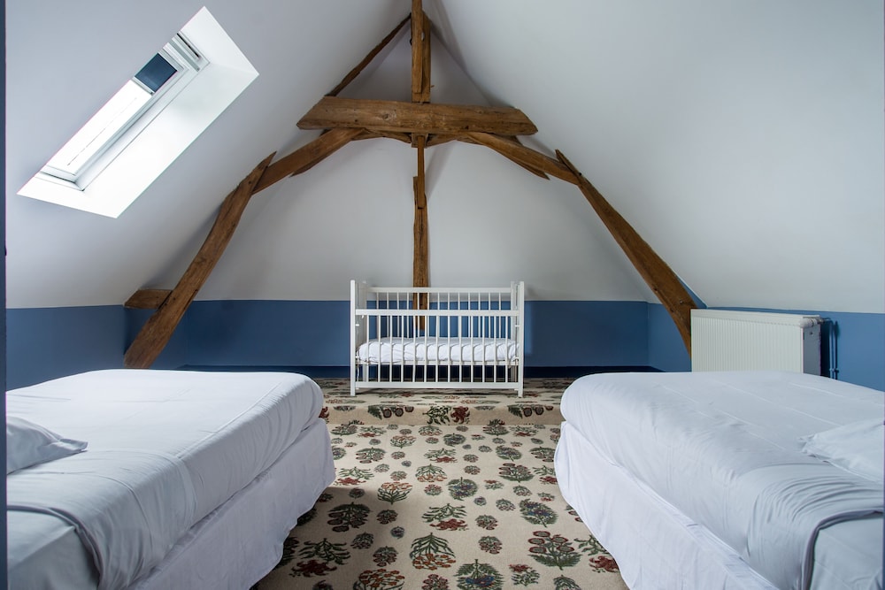 Traditional Suite, 2 Bedrooms photo 1