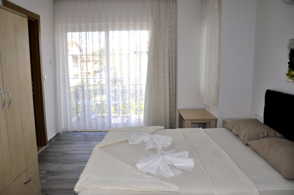 Villa photo 1