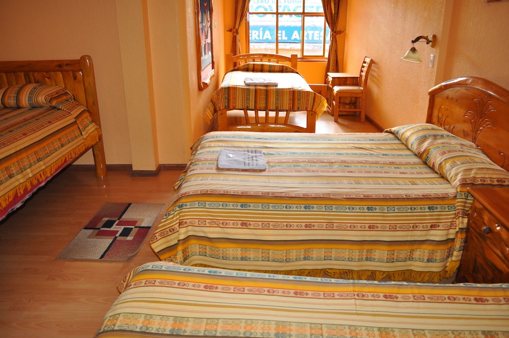 Traditional Quadruple Room, Multiple Beds photo 3