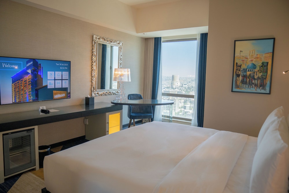 Deluxe Room, 1 King Bed - Photo 2