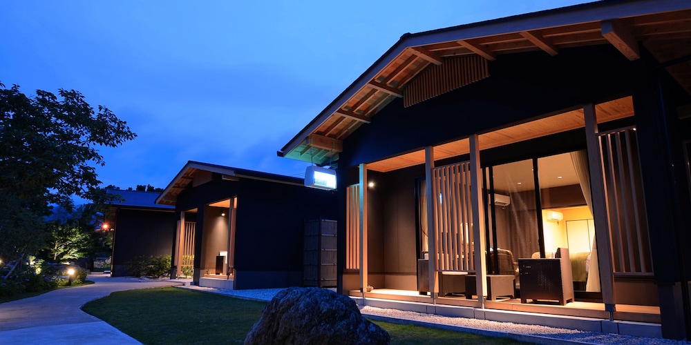 House [Kaede] Twin Bed Room, Japanese Style Room, Open-air Bath photo 3