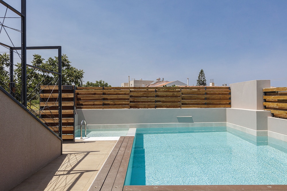 Grand Villa photo 2