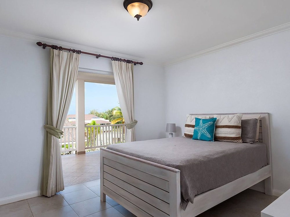 Apartment, 2 Bedrooms, Balcony, Garden View photo 2
