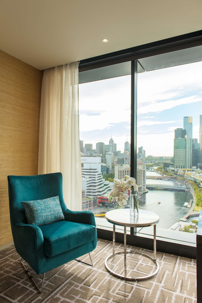 Pacific Club Room (Pacific Club Access) thumbnail 5