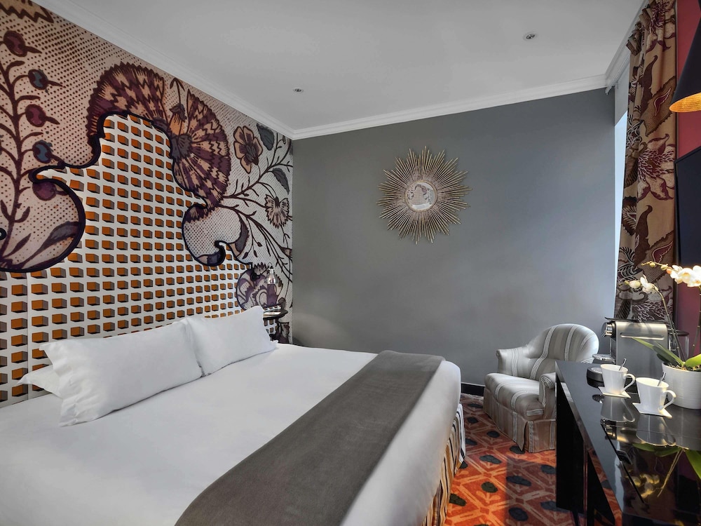 Junior Suite, 1 King Bed Junior Suite, 1 King Bed