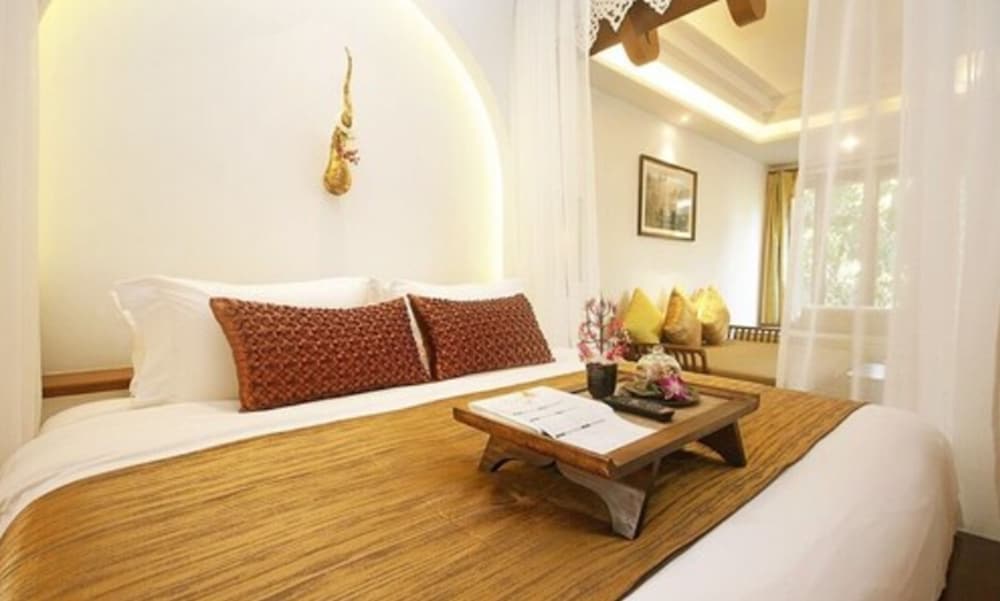 Grand Deluxe Suite Garden View - Photo 5