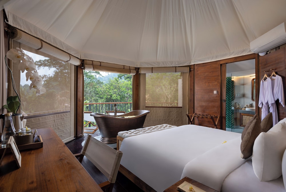 Luxury Tent
