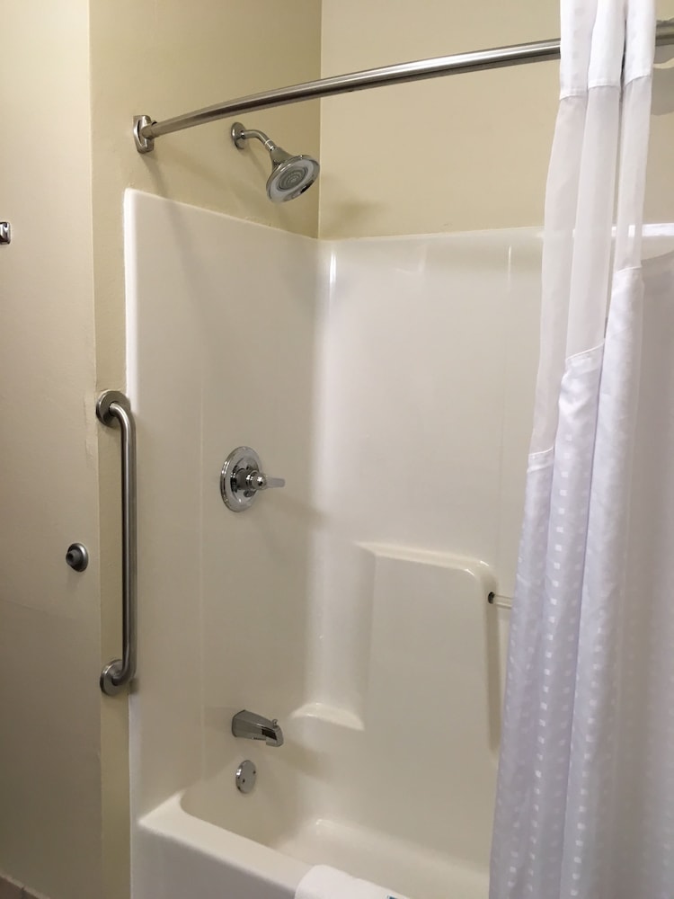 Suite, 1 Queen Bed (Additional Living Area) - Photo 2