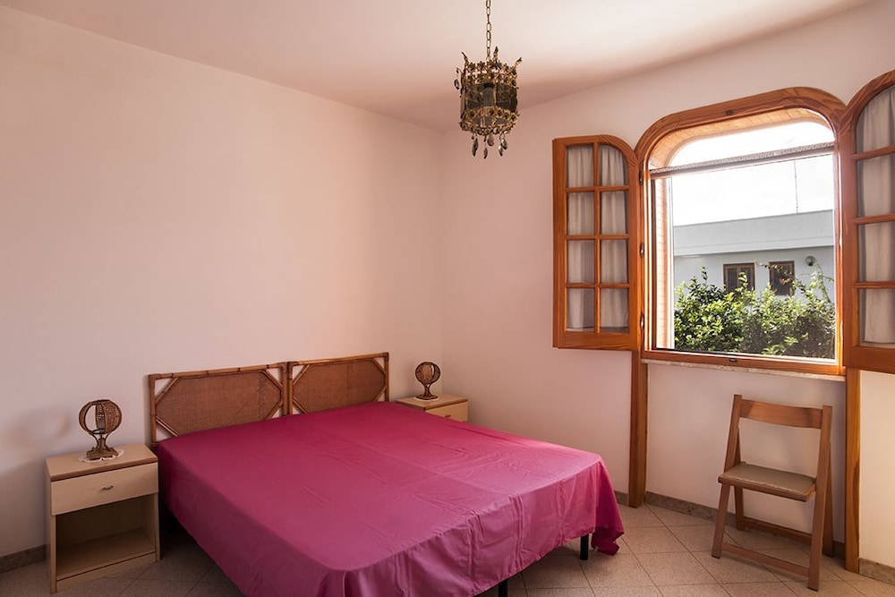 House, 3 Bedrooms photo 1