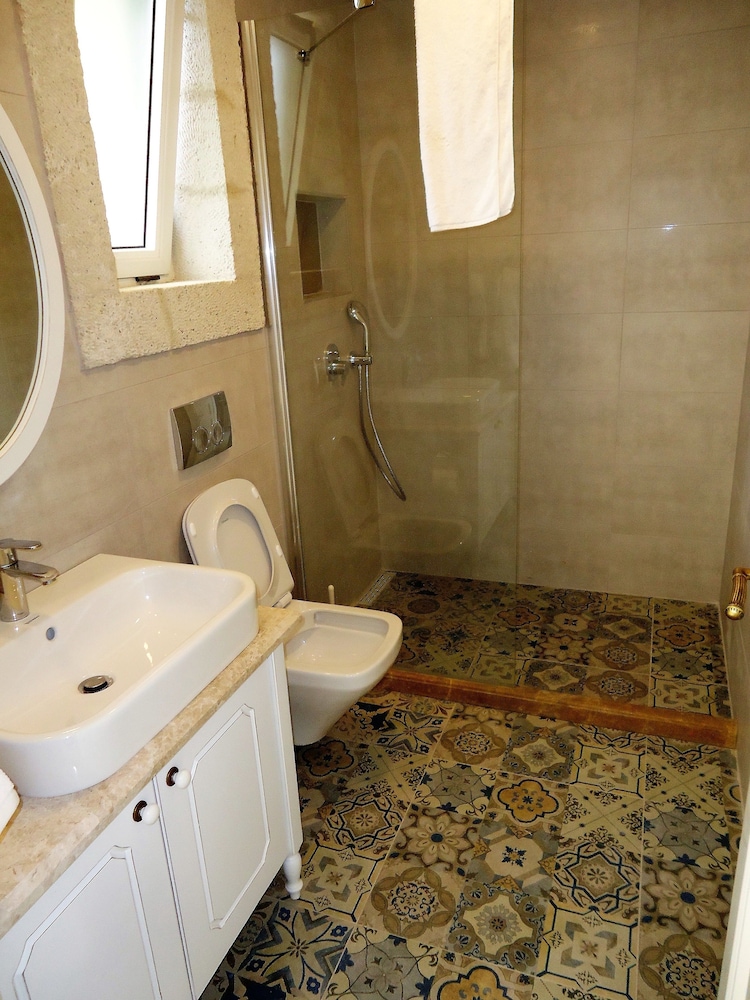Standard Triple Room, Pool View