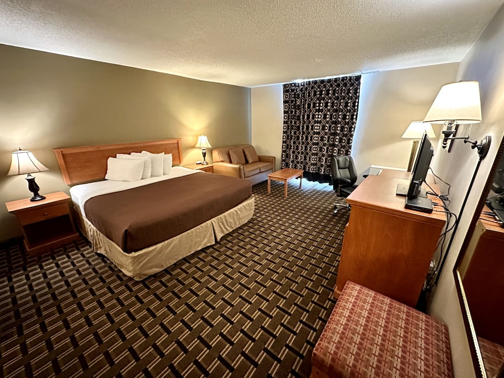 FairBridge Inn & Suites - Lewiston