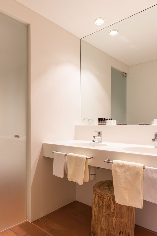 Family Suite - Photo 18