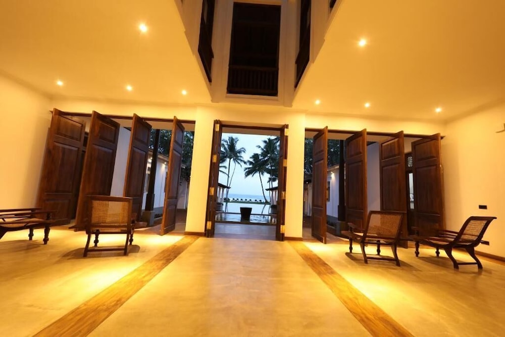 Super Deluxe with Lobby View photo 2