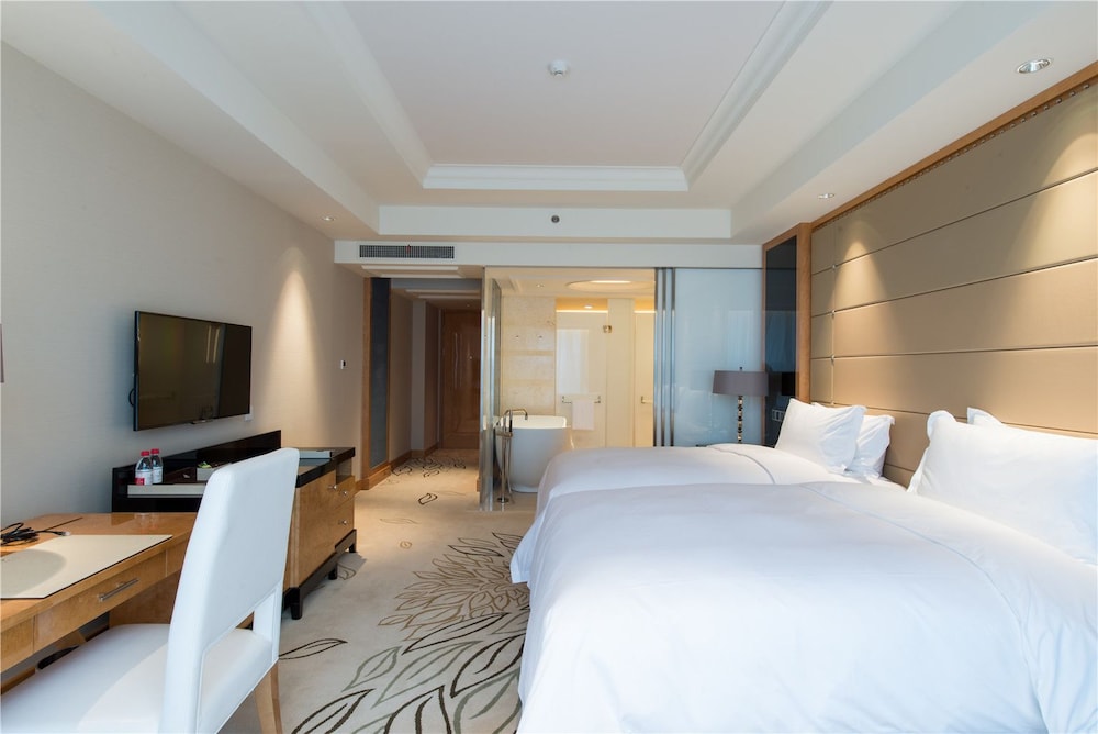 Superior Twin Bed Room