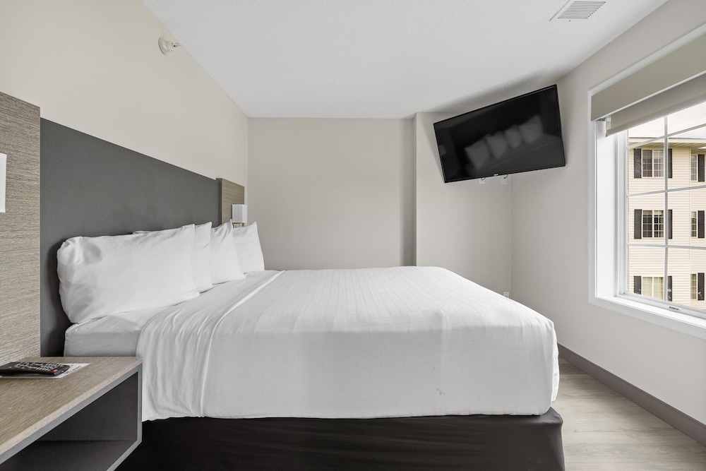 Deluxe Room, 2 Bedrooms, Non Smoking (Queen) - Photo 2