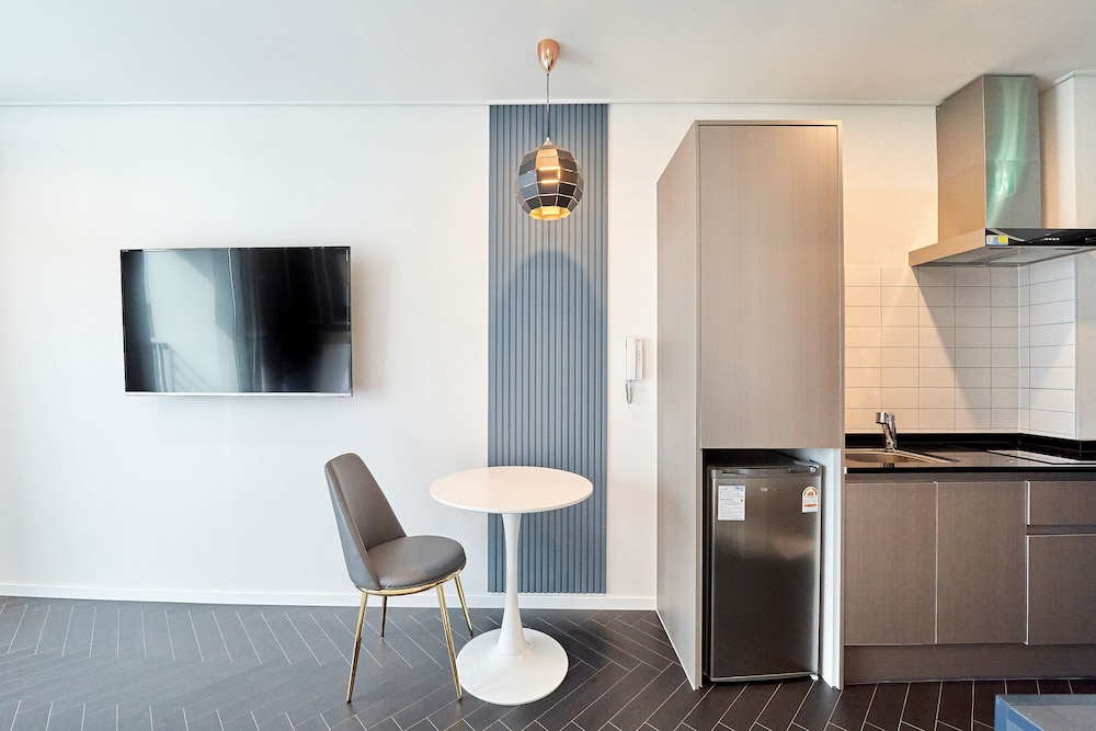 Hotel Type Standard Twin Room, 1 Bedroom (No Cooking Allowed) - Photo 3