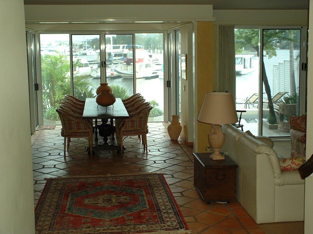 Standard Apartment, 2 Bedrooms, Non Smoking, Kitchen (Waterfnt Villa-7n) photo 3