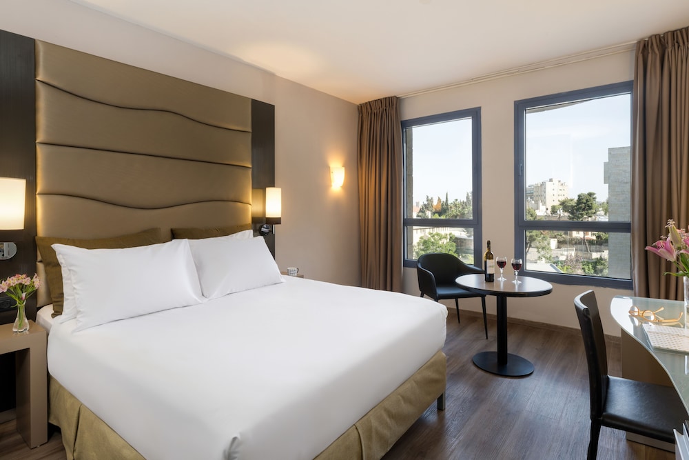 Superior Double or Twin Room - Photo 2