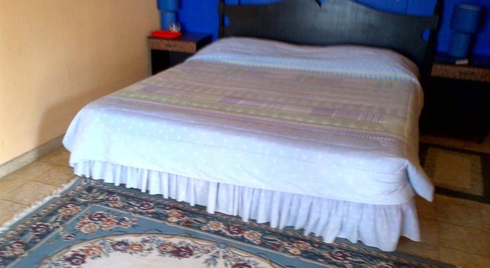 Deluxe Room, 1 King Bed photo 3