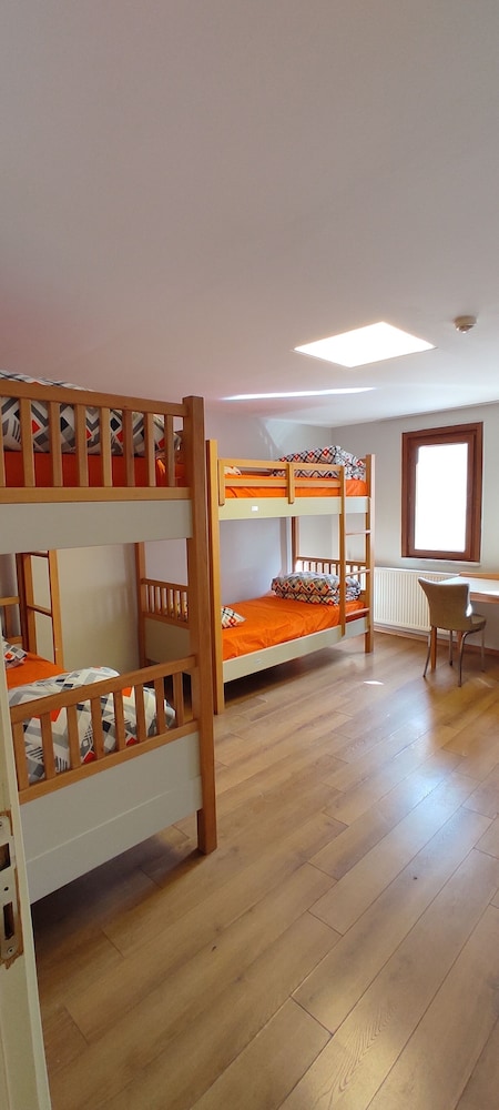 Classic Quadruple Room photo 1
