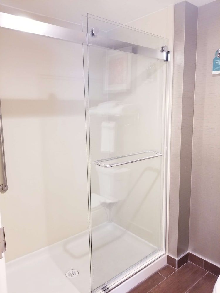 Exclusive Suite, 2 Double Beds, Non Smoking