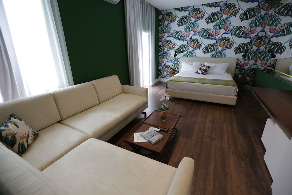 Superior Quadruple Room, Non Smoking, Hill View