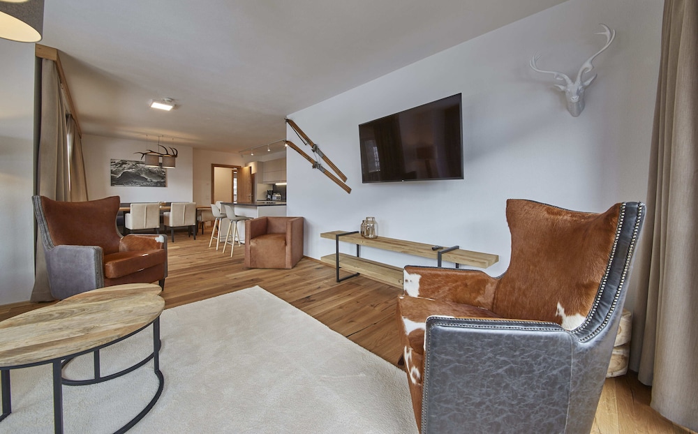 Apartment (Top 4) photo 1