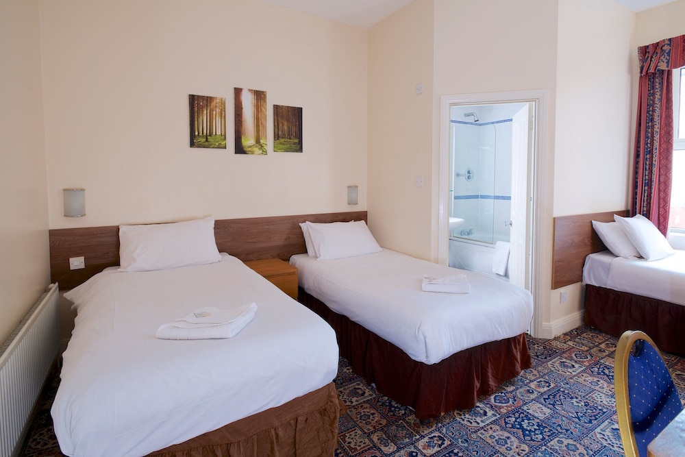 Triple Room - Photo 2