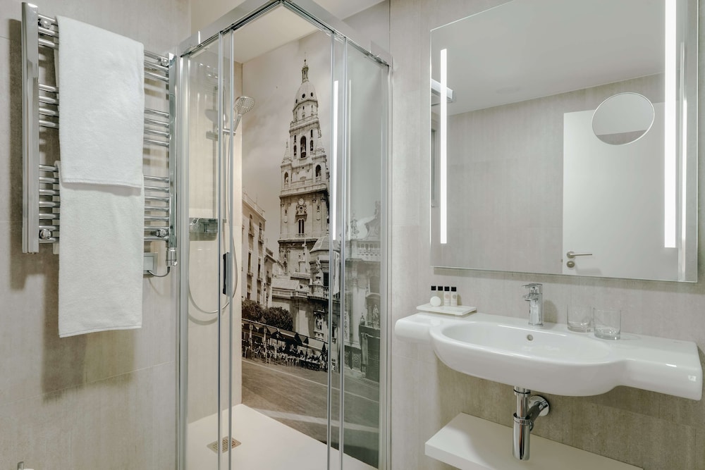 Superior Double Room, City View - Photo 6