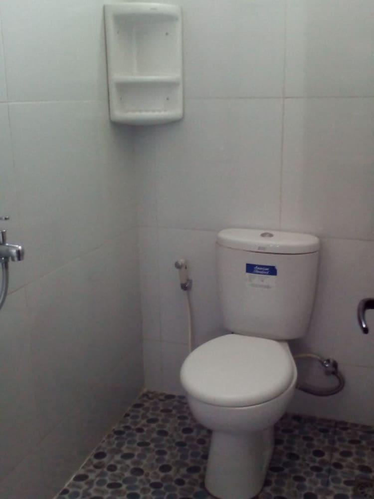 Standard Double Room - Photo 4